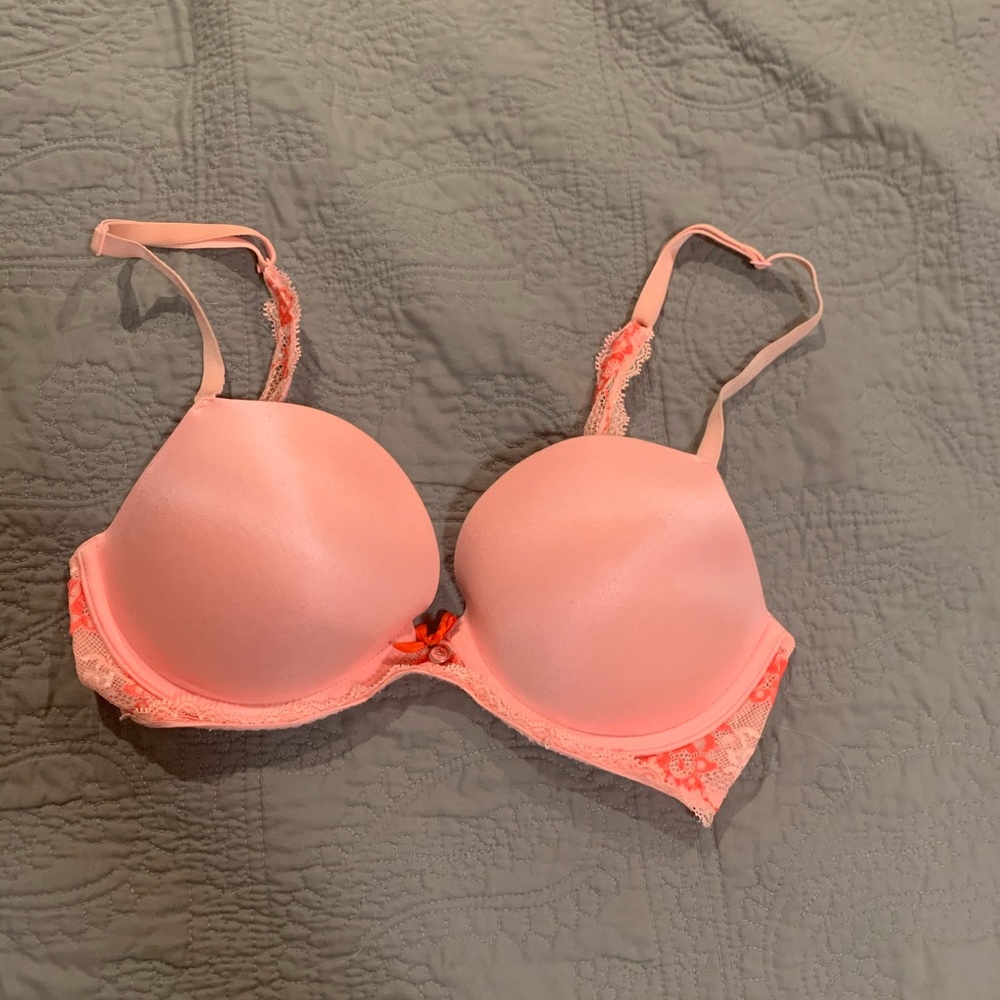 VS push-up bra